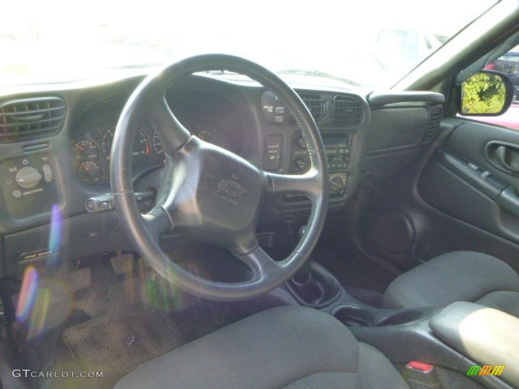 2003 S10 ZR2 Extended Cab 4x4 - Black Onyx / Graphite photo #11