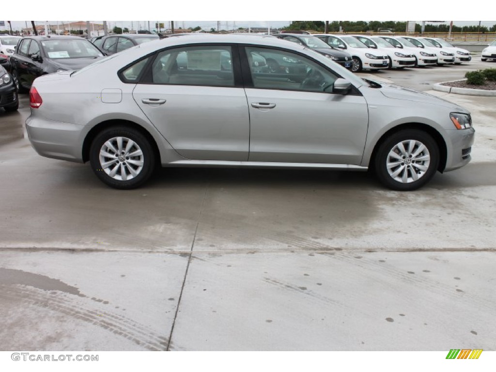 Tungsten Silver Metallic 2014 Volkswagen Passat 2.5L Wolfsburg Edition Exterior Photo #84995694