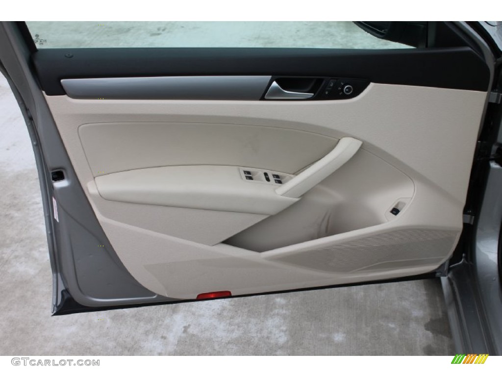 2014 Volkswagen Passat 2.5L Wolfsburg Edition Cornsilk Beige Door Panel Photo #84995718