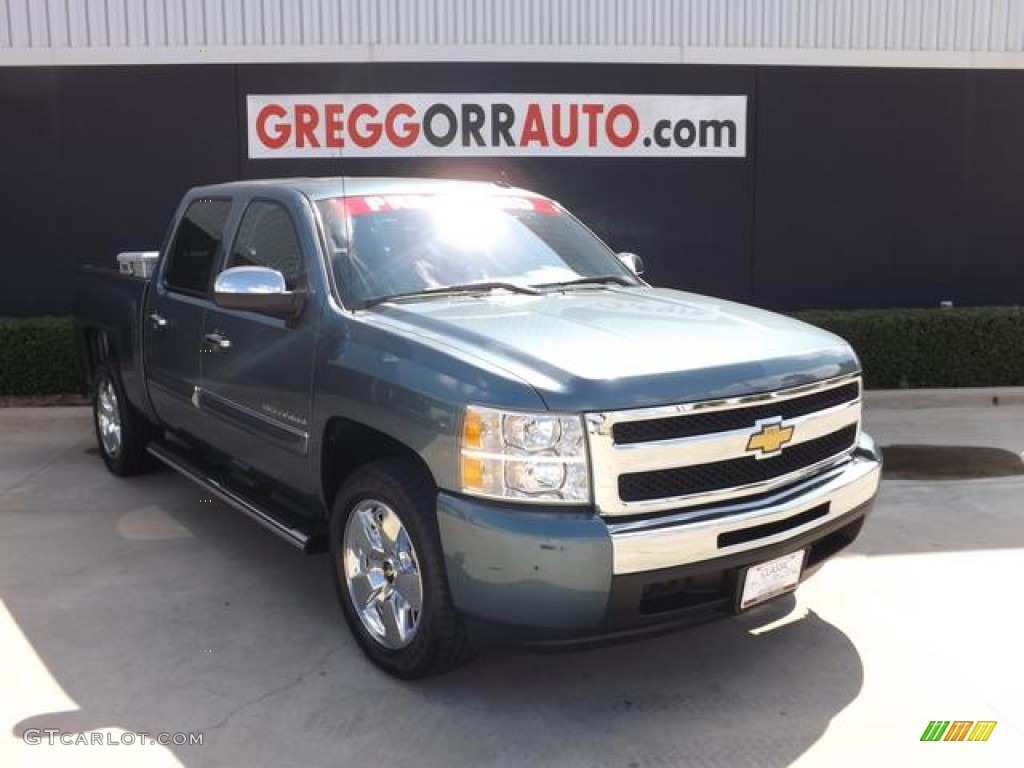 2010 Silverado 1500 LT Crew Cab - Blue Granite Metallic / Ebony photo #1