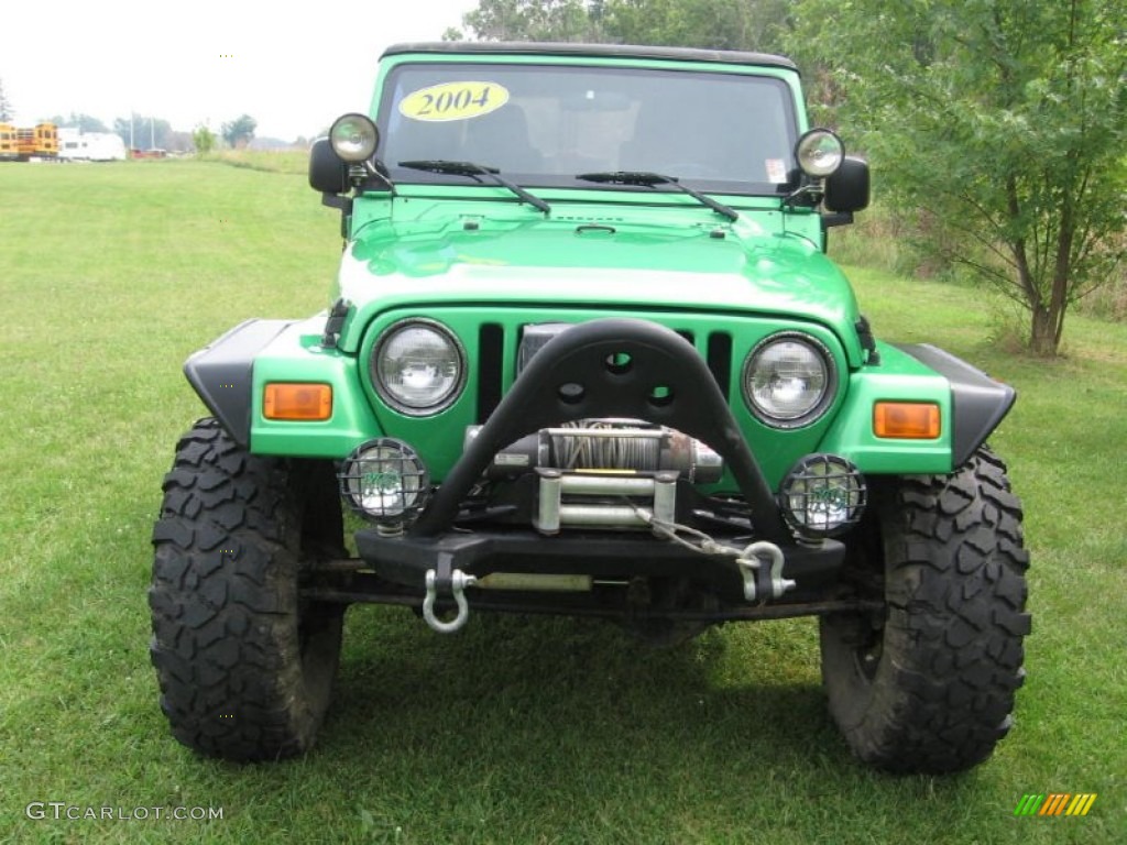2004 Wrangler X 4x4 - Electric Lime Green Pearl / Dark Slate Gray photo #3