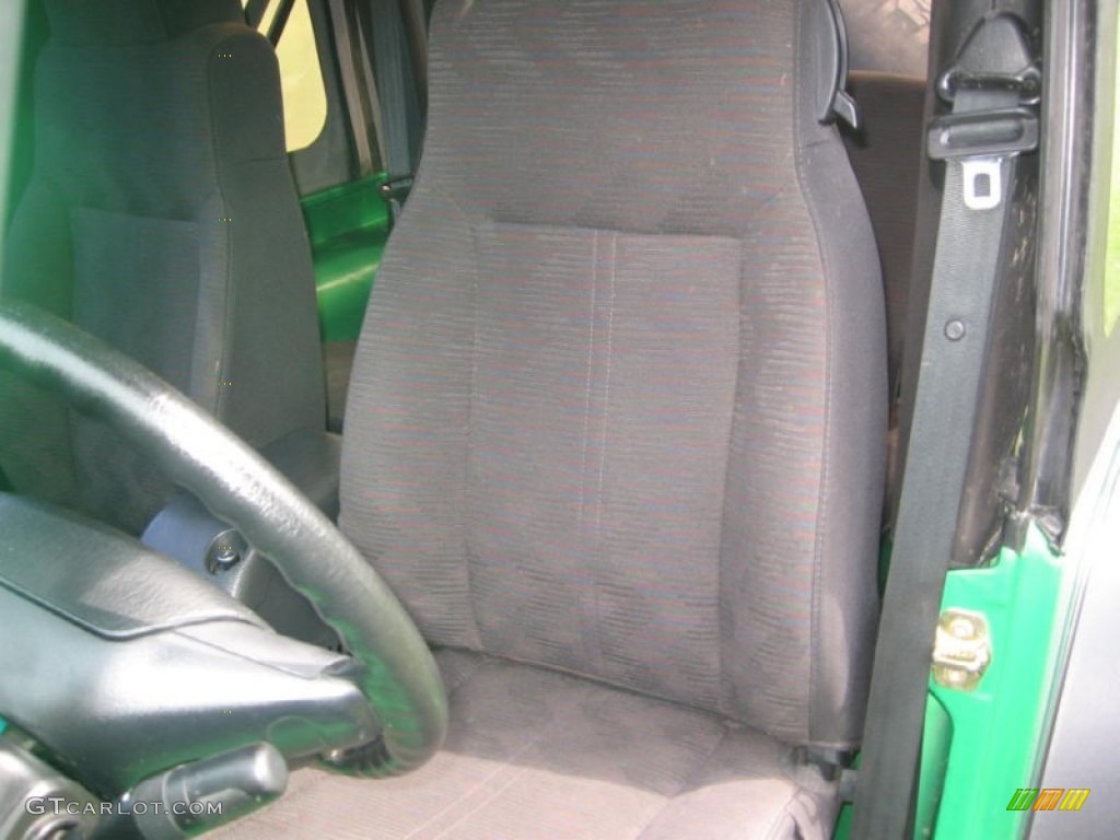 2004 Wrangler X 4x4 - Electric Lime Green Pearl / Dark Slate Gray photo #8