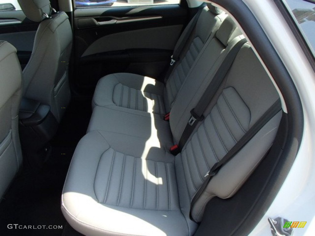 2013 Fusion S - Oxford White / Earth Gray photo #11