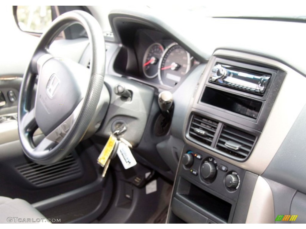 2006 Pilot LX 4WD - Steel Blue Metallic / Gray photo #9