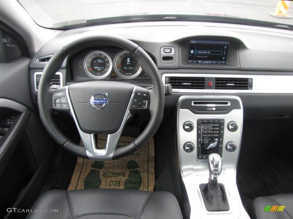 2013 S80 T6 AWD - Black Stone / Off Black/Anthracite photo #24