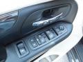 Dark Charcoal Pearl - Grand Caravan Mainstreet Photo No. 19
