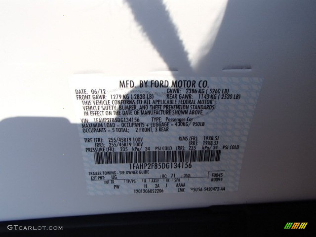 2013 Taurus Limited - White Platinum Tri-Coat / Charcoal Black photo #15