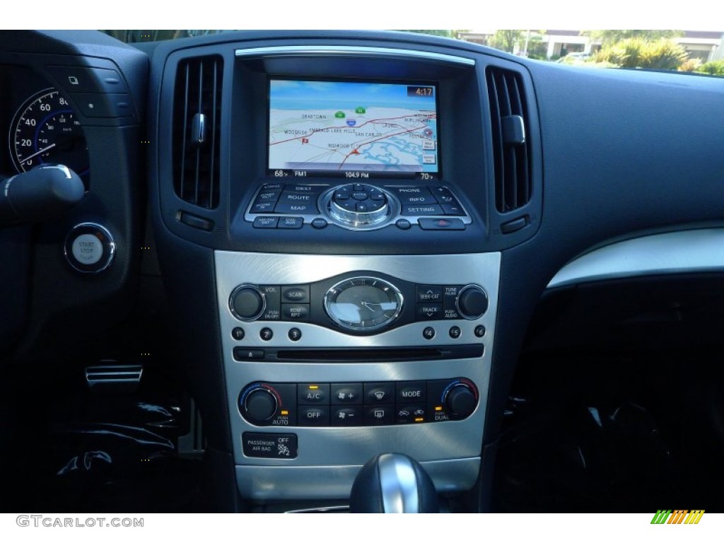2013 Infiniti G 37 Journey Coupe Controls Photos