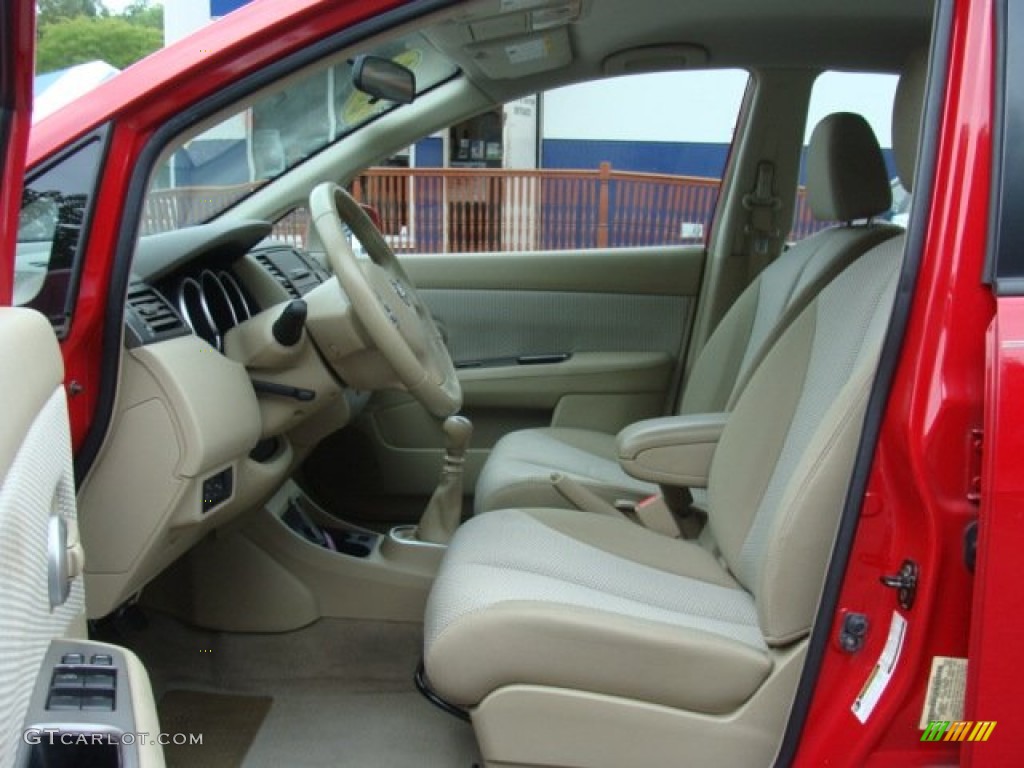 Beige Interior 2007 Nissan Versa S Photo #85008104