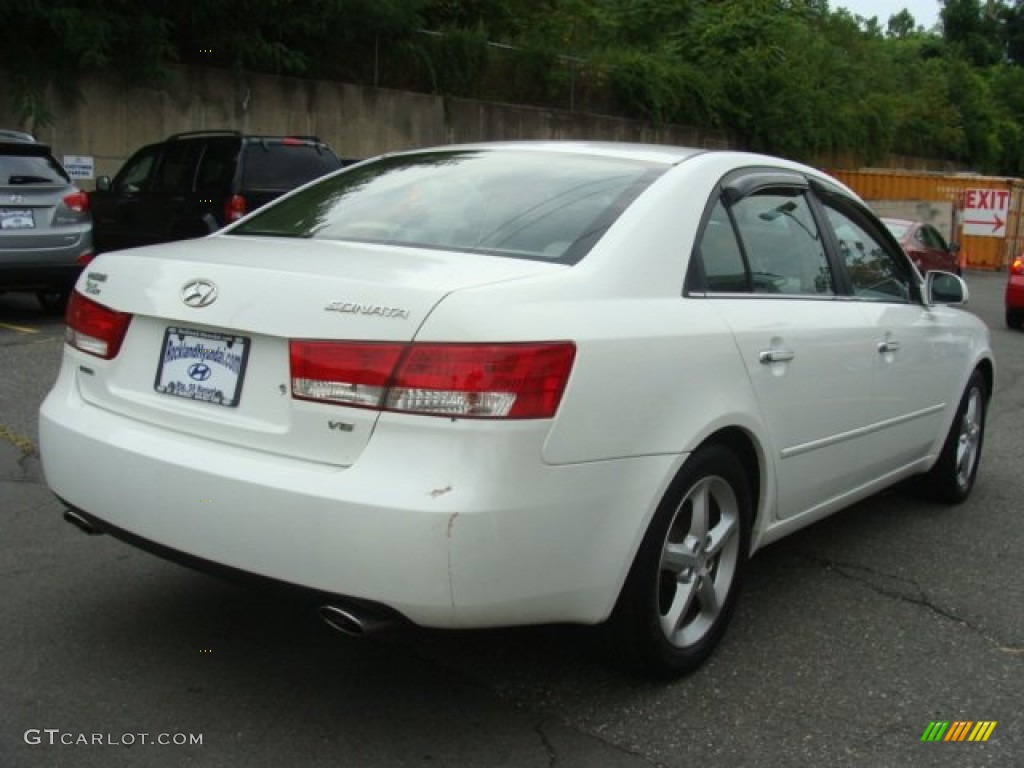 2007 Sonata SE V6 - Arctic White / Beige photo #4