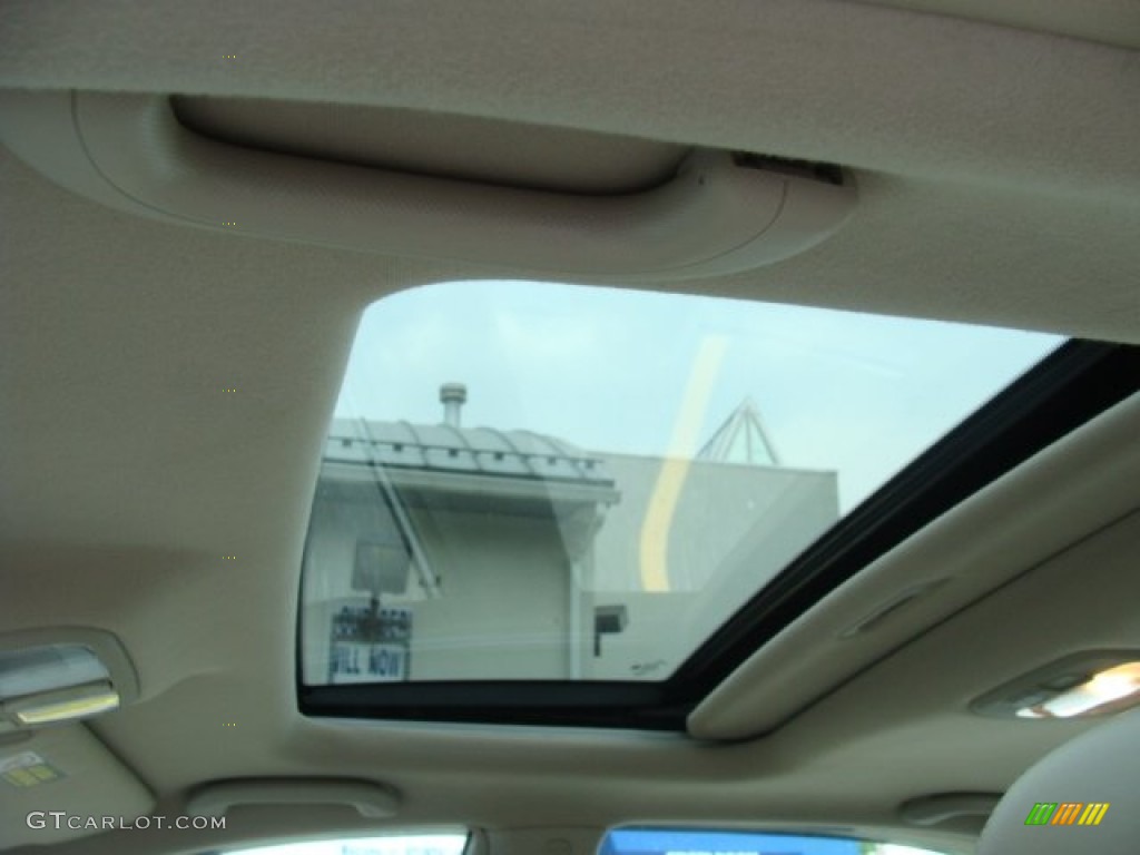 2007 Sonata SE V6 - Arctic White / Beige photo #11