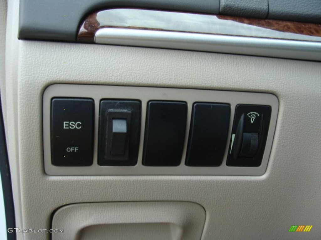 2007 Sonata SE V6 - Arctic White / Beige photo #13