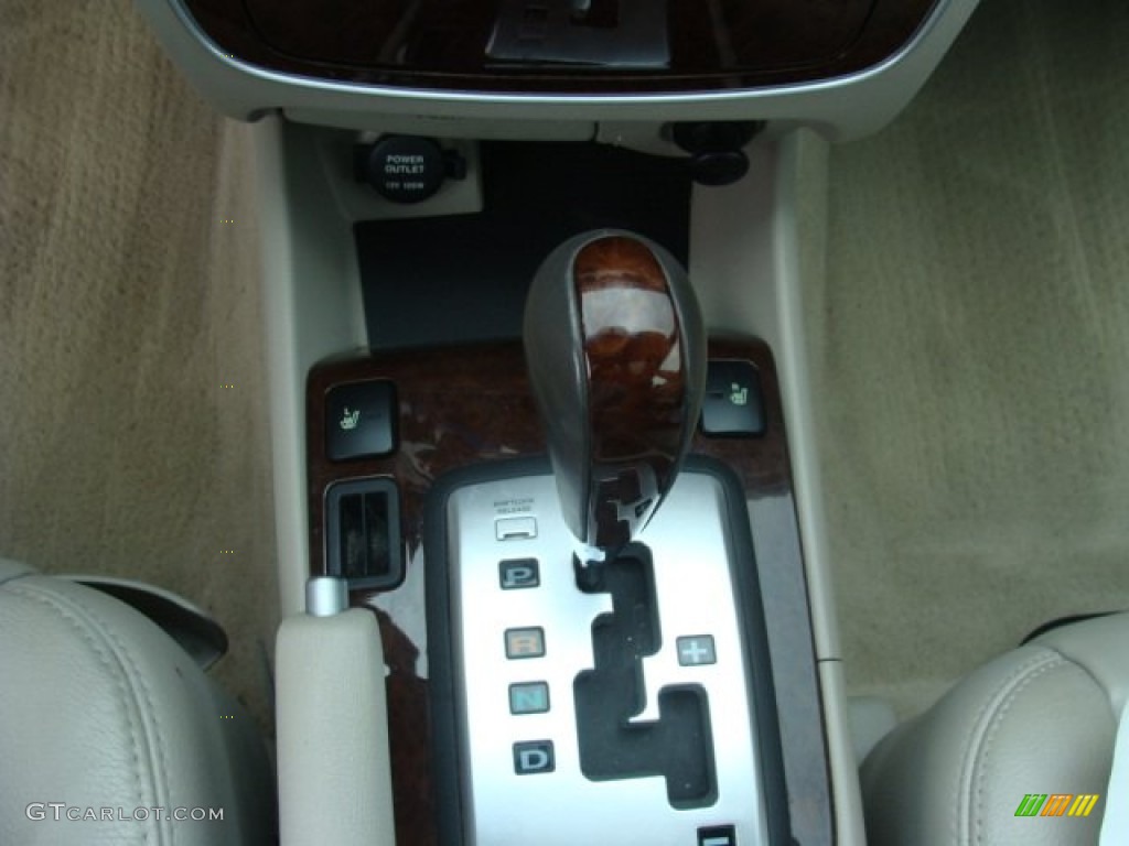 2007 Sonata SE V6 - Arctic White / Beige photo #19