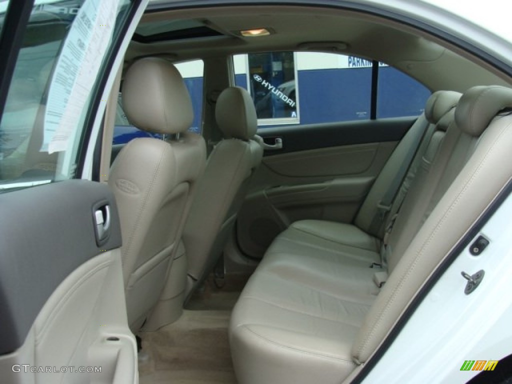 2007 Sonata SE V6 - Arctic White / Beige photo #20