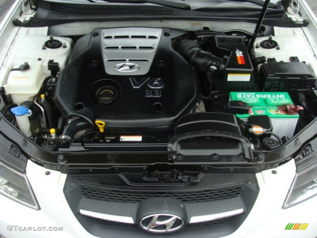 2007 Sonata SE V6 - Arctic White / Beige photo #28
