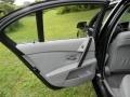 Black Sapphire Metallic - 5 Series 530xi Sedan Photo No. 15