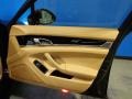 Basalt Black Metallic - Panamera 4 Photo No. 24