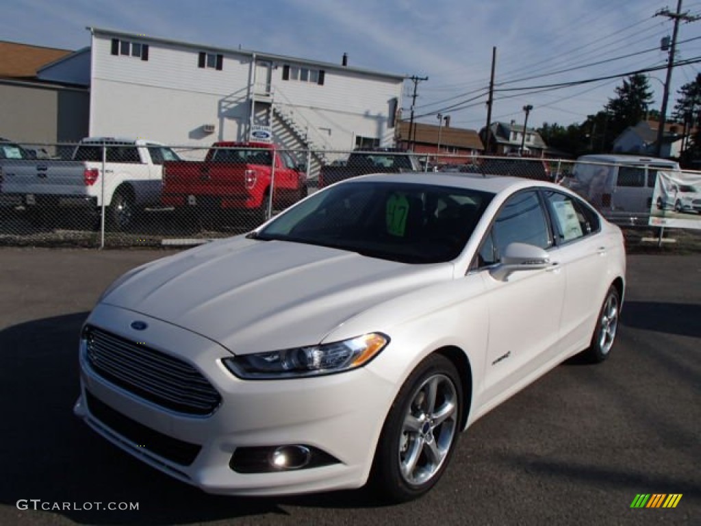 2013 Fusion Hybrid SE - White Platinum Metallic Tri-coat / Charcoal Black photo #1