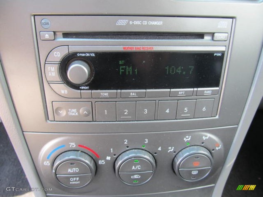2004 Forester 2.5 XT - Java Black Pearl / Black photo #16