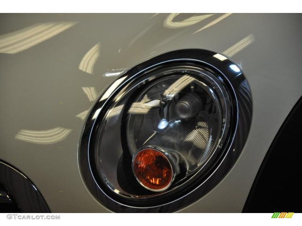 2010 Cooper Hardtop - Pepper White / Grey/Carbon Black photo #2