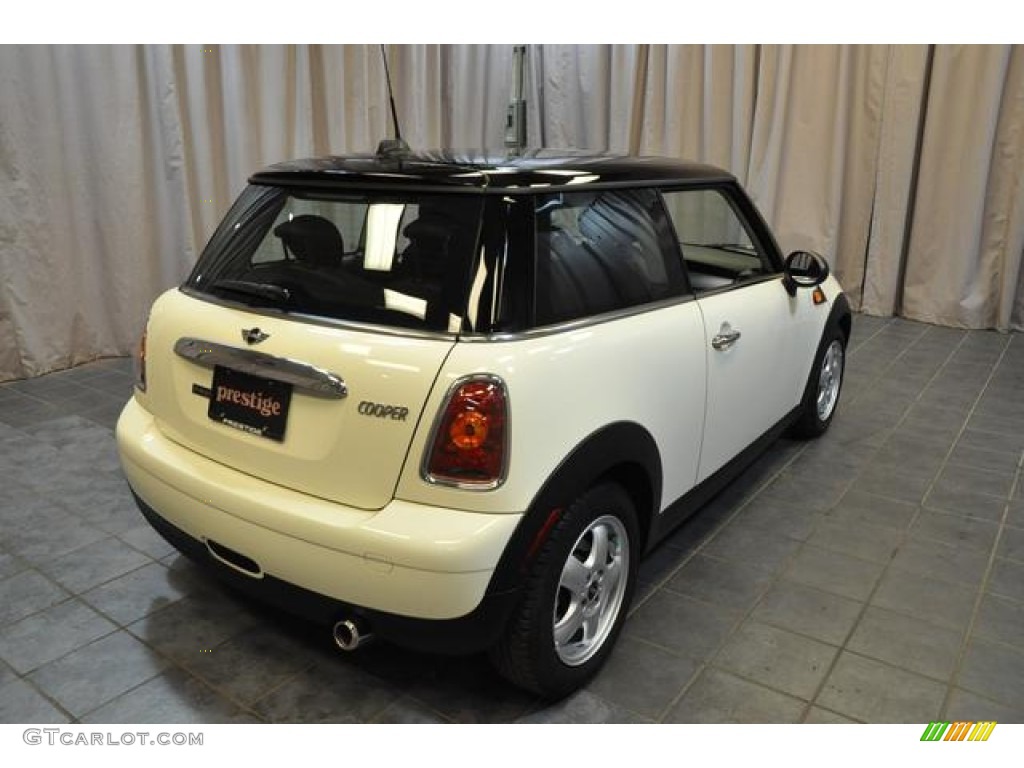 2010 Cooper Hardtop - Pepper White / Grey/Carbon Black photo #13