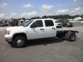 Summit White - Sierra 3500HD Crew Cab 4x4 Dually Chassis Photo No. 4