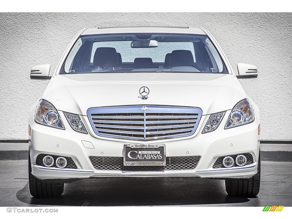 2010 E 350 Sedan - Arctic White / Black photo #2