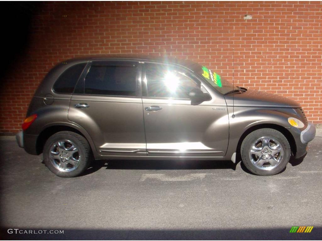 2001 PT Cruiser Limited - Taupe Frost Metallic / Taupe photo #6