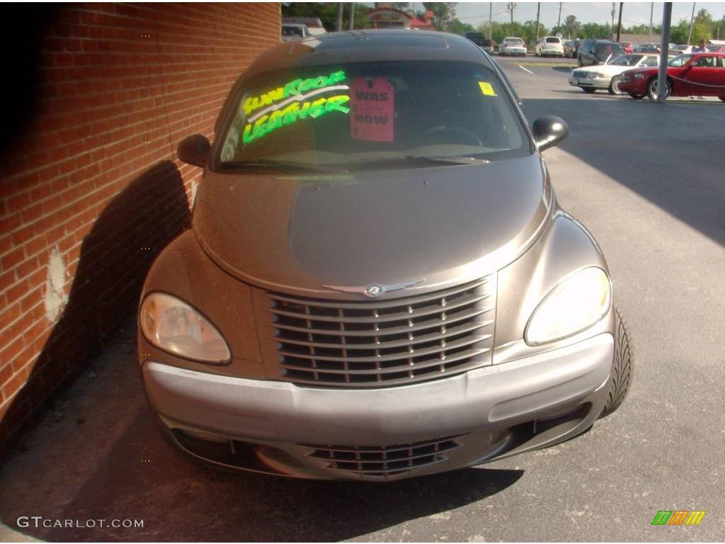 2001 PT Cruiser Limited - Taupe Frost Metallic / Taupe photo #8