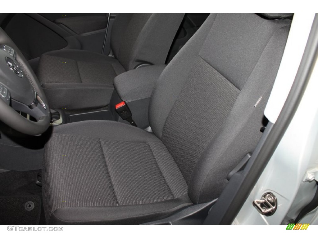 2014 Volkswagen Tiguan S Front Seat Photo #85022078