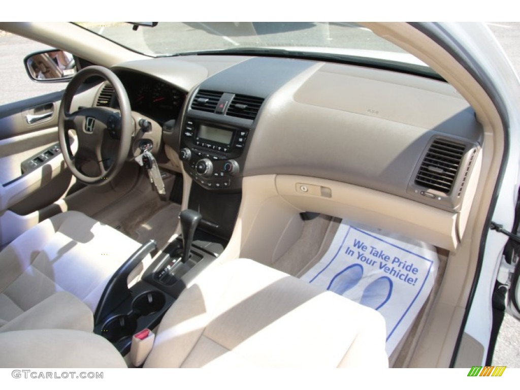 2003 Accord LX Sedan - Taffeta White / Ivory photo #15