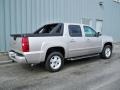 2007 Silver Birch Metallic Chevrolet Avalanche Z71 4WD  photo #3