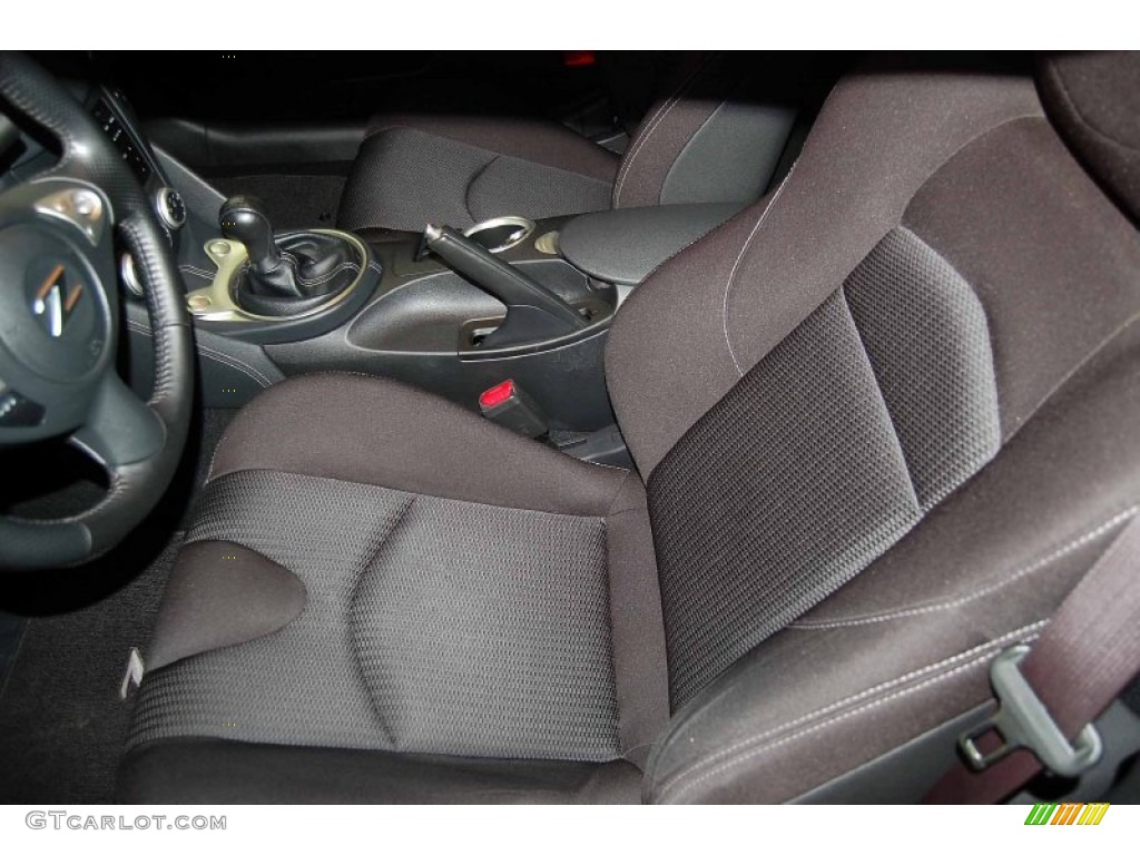 2012 370Z Coupe - Pearl White / Black photo #10