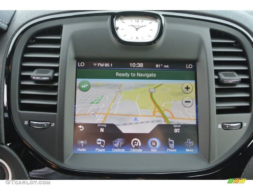 2014 Chrysler 300 S Navigation Photos
