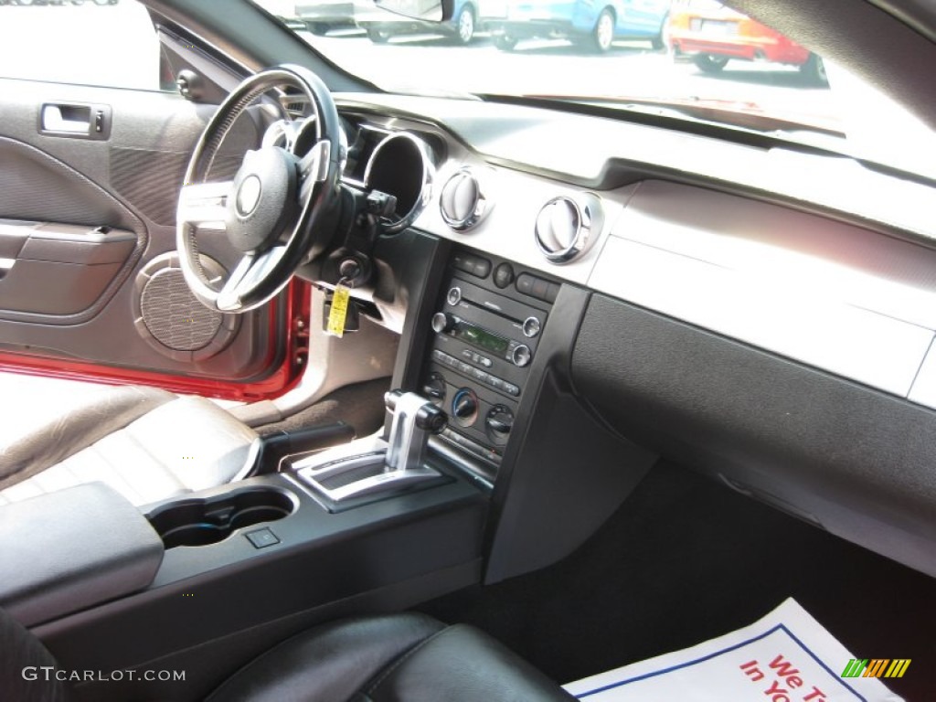 2008 Mustang GT Premium Coupe - Dark Candy Apple Red / Dark Charcoal photo #10