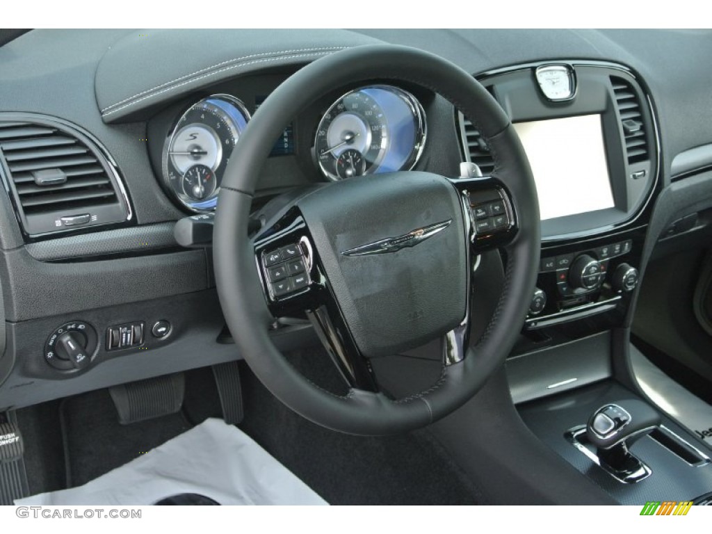 2014 Chrysler 300 S Black Steering Wheel Photo #85028755