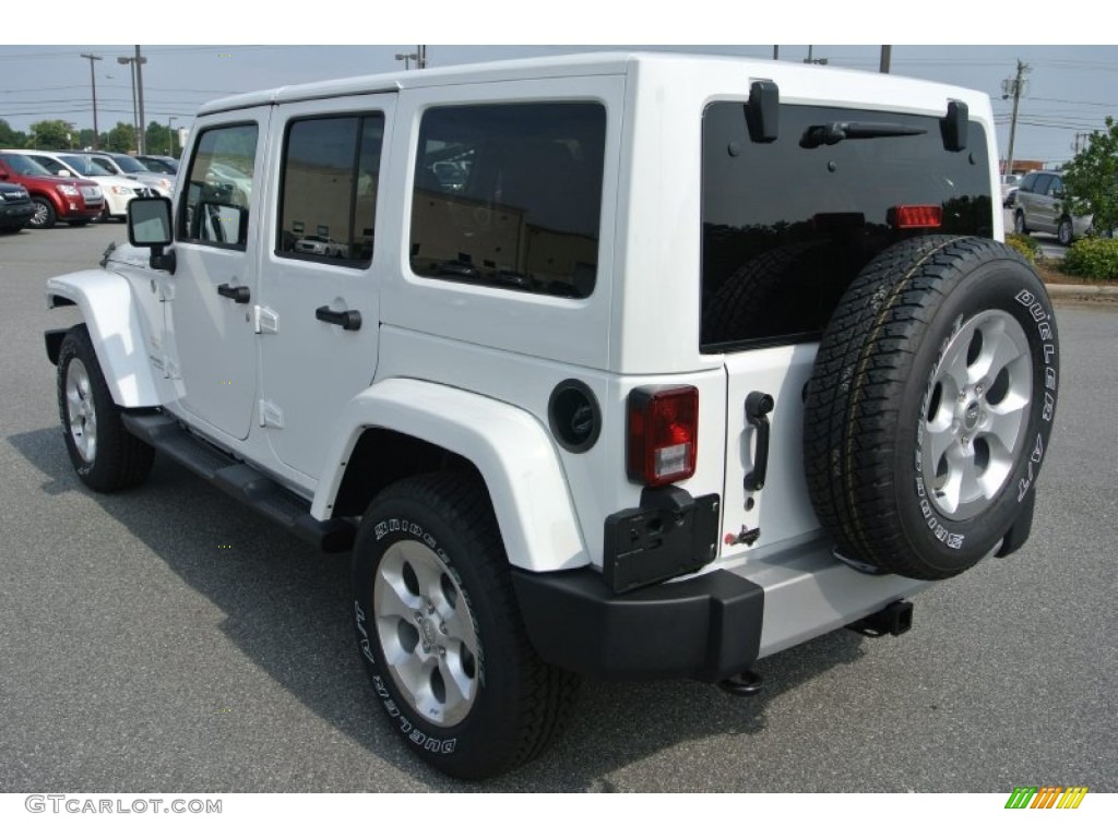 Bright White 2014 Jeep Wrangler Unlimited Sahara 4x4 Exterior Photo #85029397