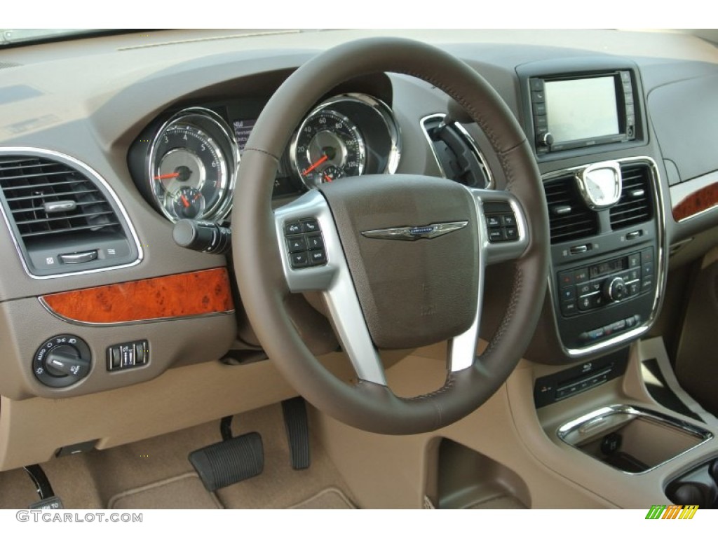2014 Chrysler Town & Country Touring-L Dark Frost Beige/Medium Frost Beige Steering Wheel Photo #85033408