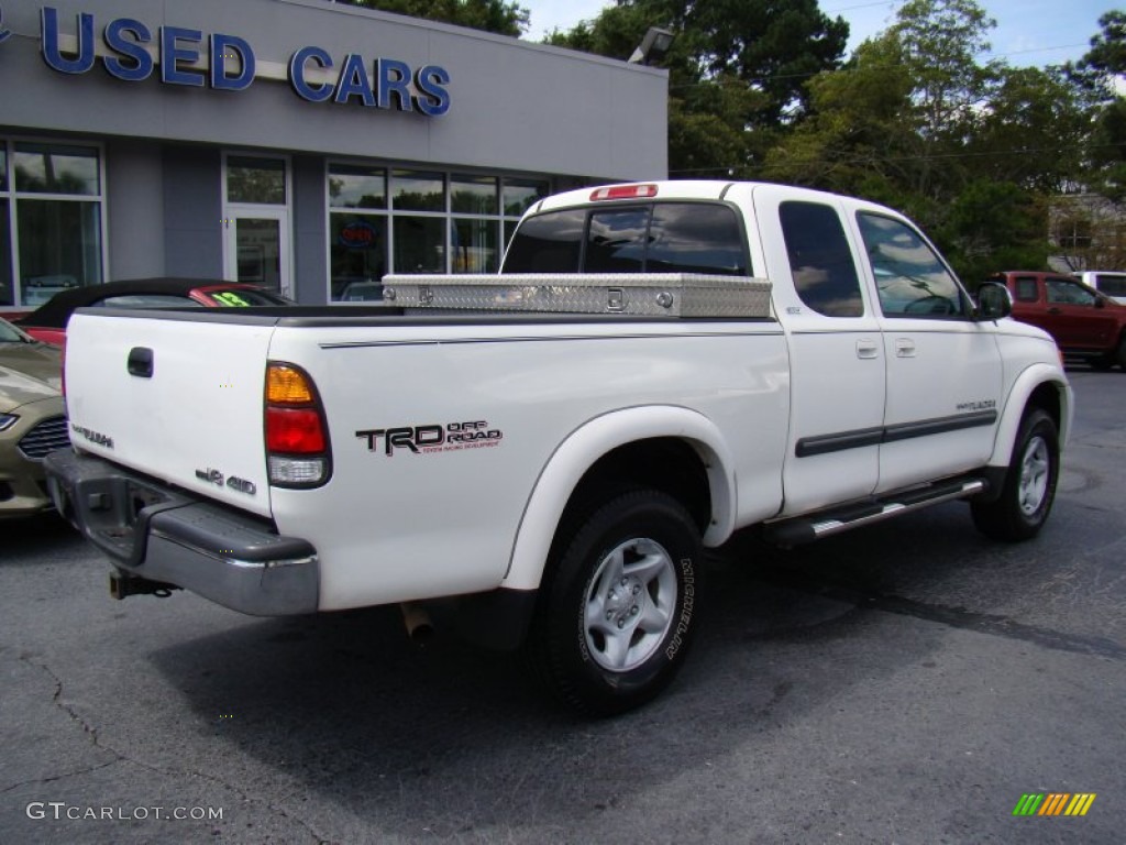 2004 Tundra SR5 Access Cab 4x4 - Natural White / Light Charcoal photo #9