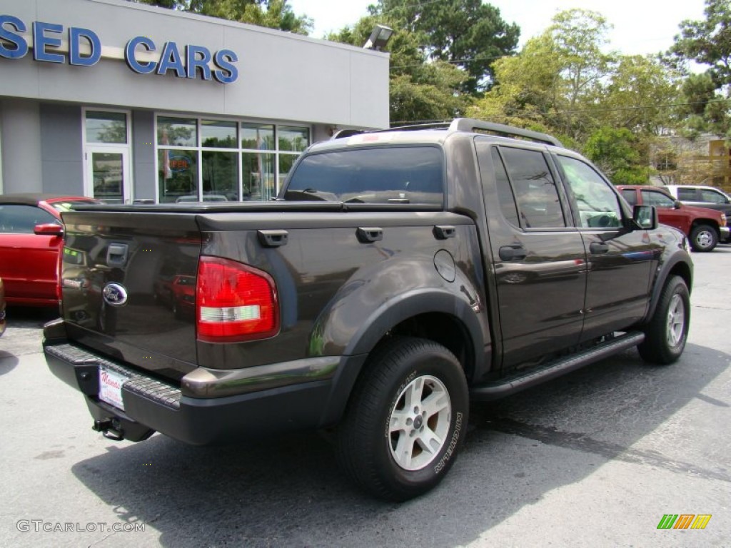 2007 Explorer Sport Trac XLT - Dark Stone Metallic / Light Stone photo #8