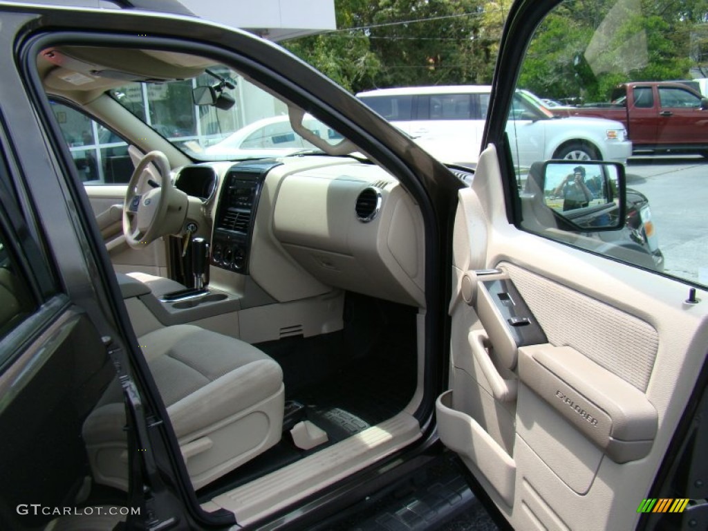 2007 Explorer Sport Trac XLT - Dark Stone Metallic / Light Stone photo #12