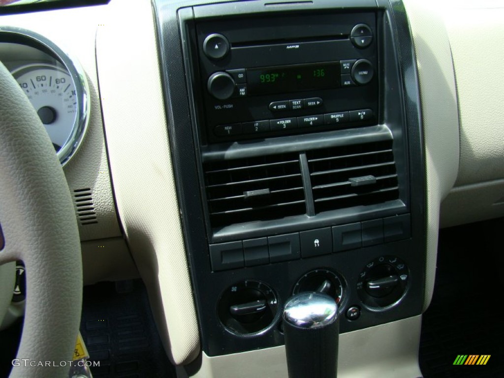 2007 Explorer Sport Trac XLT - Dark Stone Metallic / Light Stone photo #16