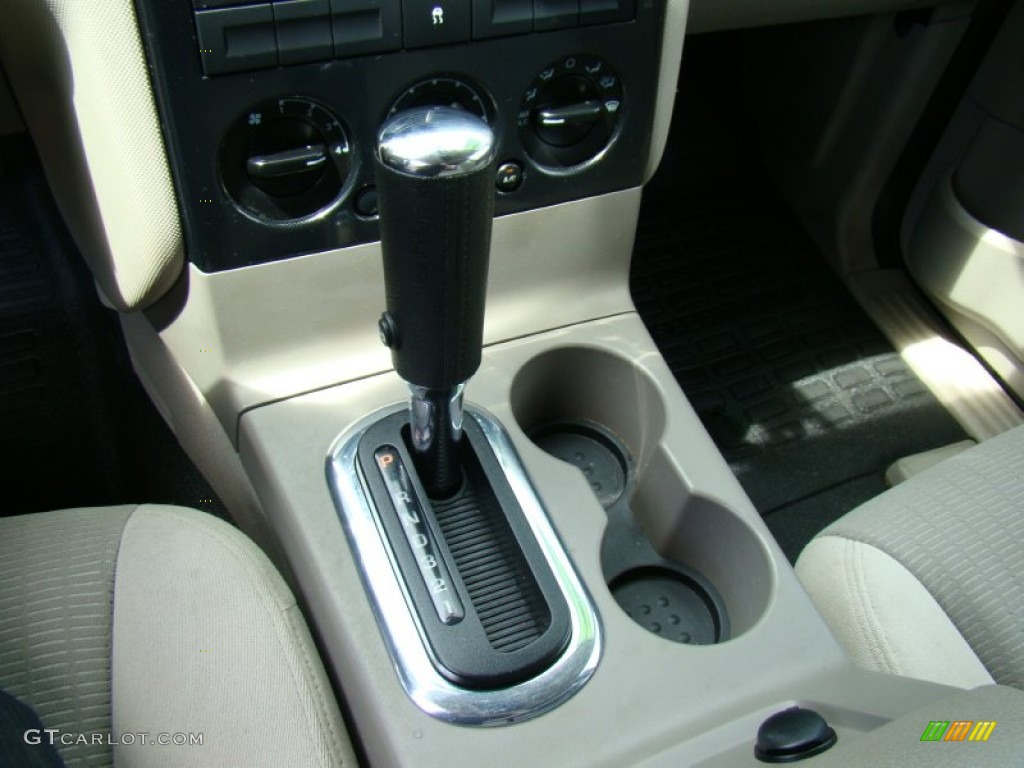 2007 Explorer Sport Trac XLT - Dark Stone Metallic / Light Stone photo #17