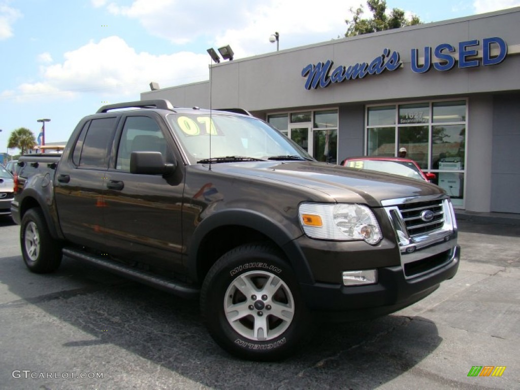 2007 Explorer Sport Trac XLT - Dark Stone Metallic / Light Stone photo #24