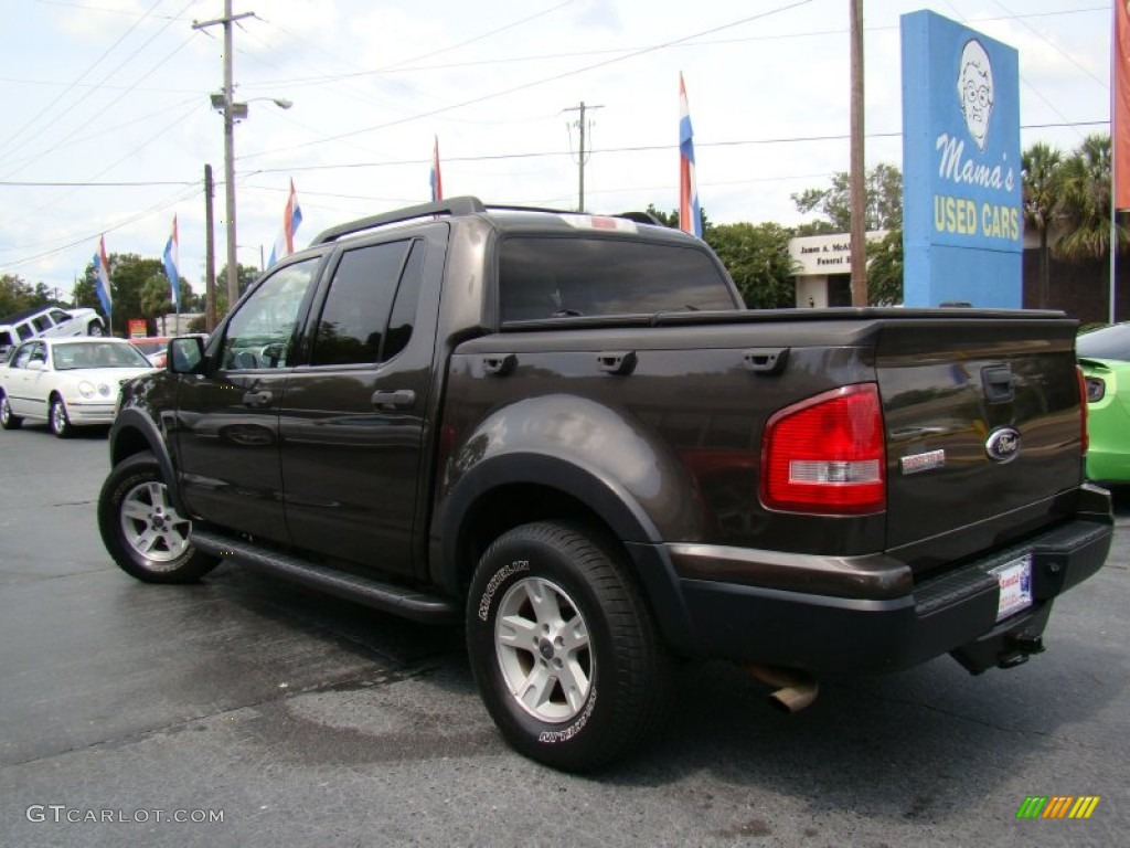 2007 Explorer Sport Trac XLT - Dark Stone Metallic / Light Stone photo #26