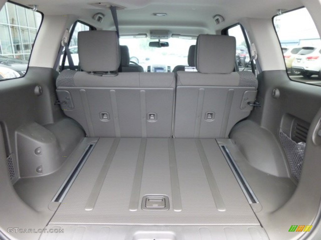 2013 Nissan Xterra Pro-4X 4x4 Trunk Photos