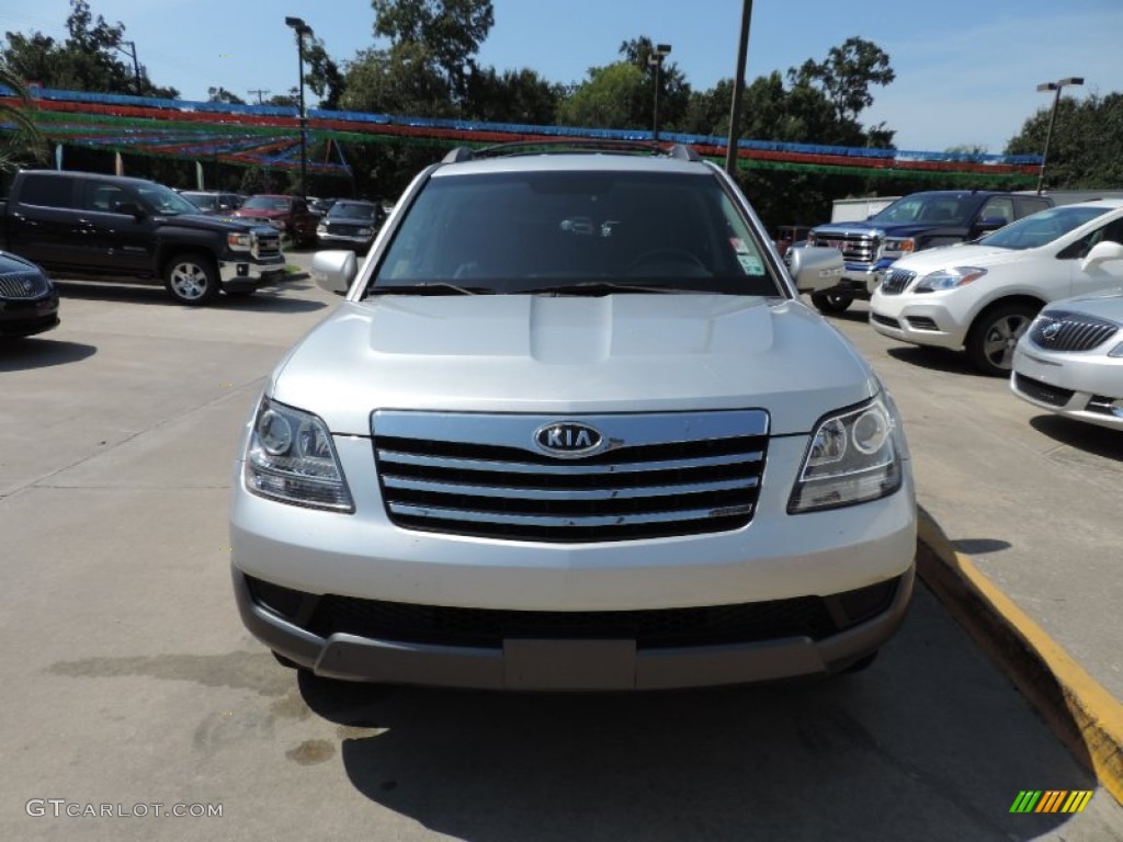 2009 Borrego LX V6 - Bright Silver / Black photo #2