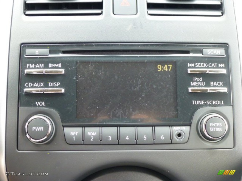 2014 Nissan Versa Note SV Audio System Photo #85040005
