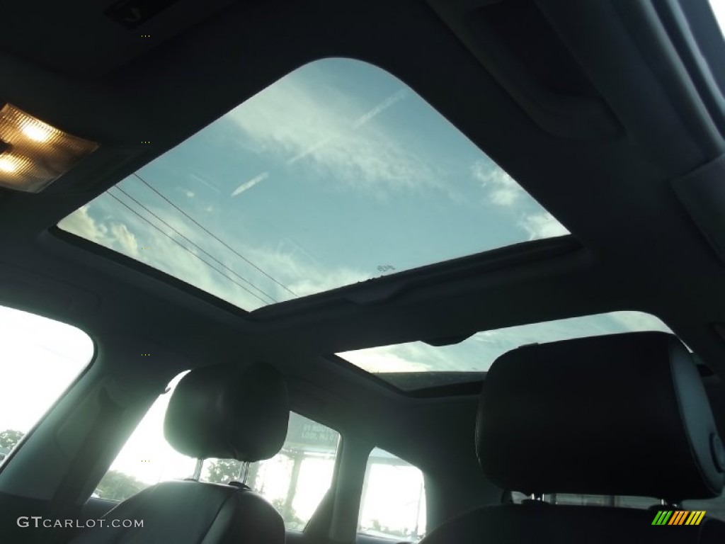 2011 Audi A3 2.0 TFSI Sunroof Photos