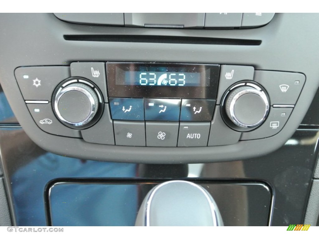 2013 Buick Regal GS Controls Photo #85045399